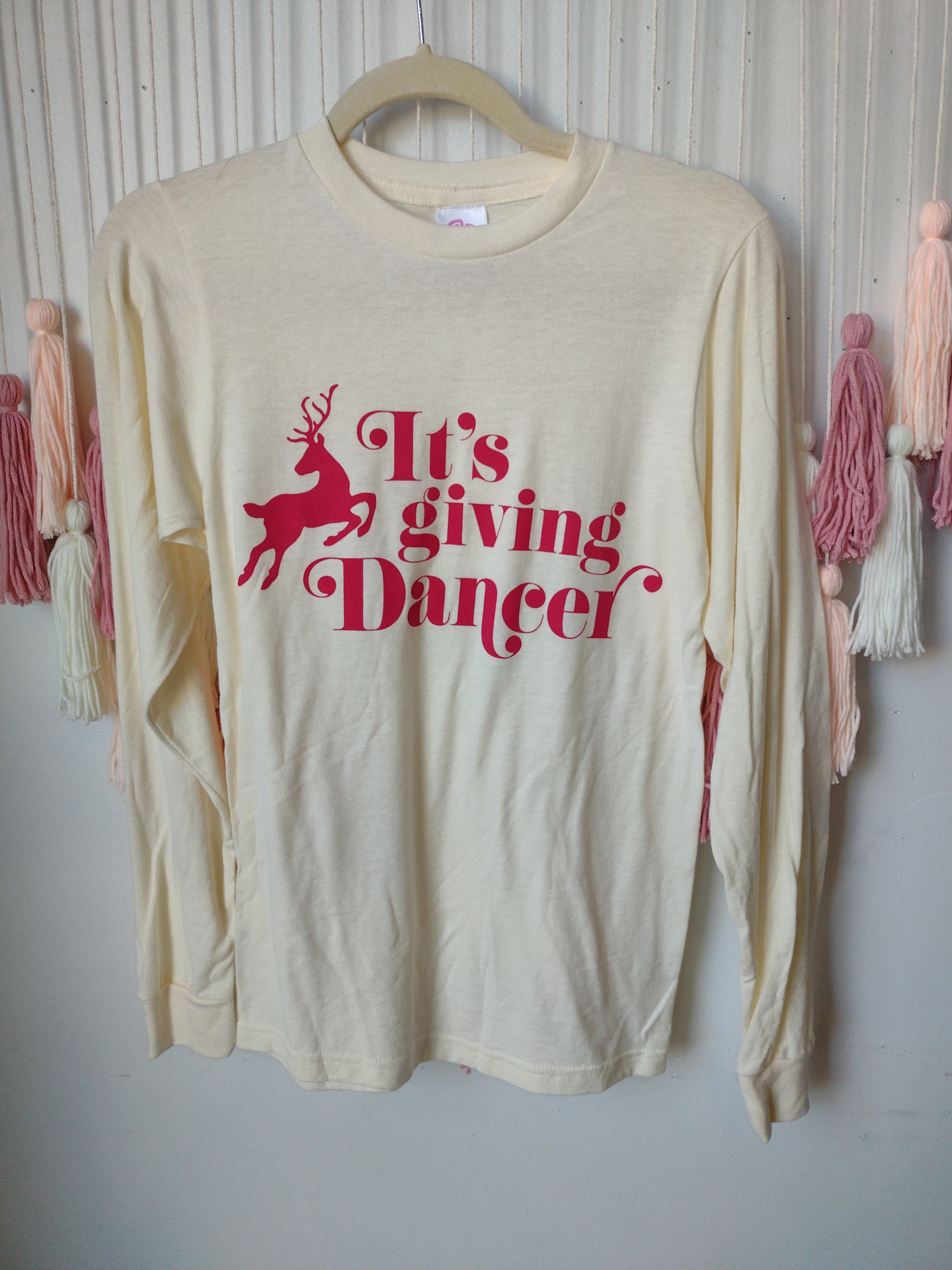 Covet Dance It's Giving Dancer Long Sleeve Christmas T-shirt